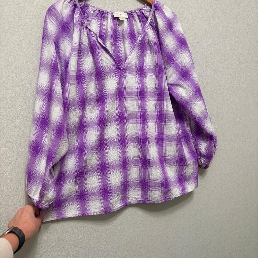 LOFT Purple White Plaid Split Neck Peasant Blouse XL EUC - Picture 5 of 7